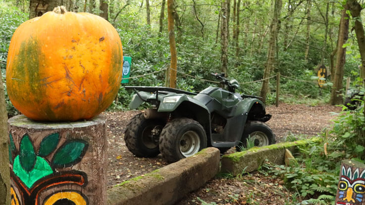 halloween quad trekking